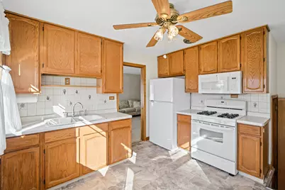 4455 Scott Street, Schiller Park, IL 60176 - Photo 7