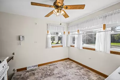 4455 Scott Street, Schiller Park, IL 60176 - Photo 9