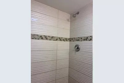7755 S Calumet Avenue, Chicago, IL 60619 - Photo 15