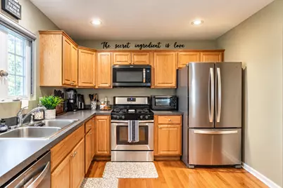 38114 N Dewey Street, Spring Grove, IL 60081 - Photo 9