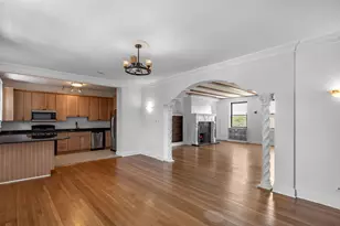 7370 S South Shore Dr, Chicago, IL 60649 - Photo 11