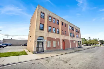 414 W Walnut Street #210, Maywood, IL 60153 - Photo 9