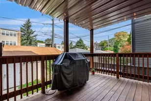 1740 W Catalpa Ave, Chicago, IL 60640 - Photo 13