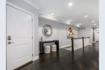 1740 W Catalpa Avenue #1E, Chicago, IL 60640 - Photo 17