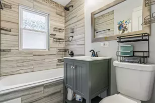 10029 S Indiana Ave, Chicago, IL 60628 - Photo 13