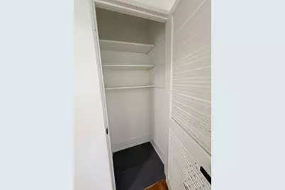 526 W Roscoe Street #2A, Chicago, IL 60657 - Photo 13