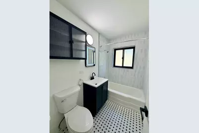 526 W Roscoe Street #2A, Chicago, IL 60657 - Photo 11