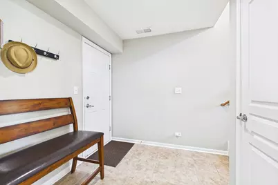 3402 Neubauer Circle, Lindenhurst, IL 60046 - Photo 17