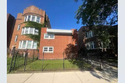 7832 S Cregier Avenue #2W, Chicago, IL 60649 - Photo 1