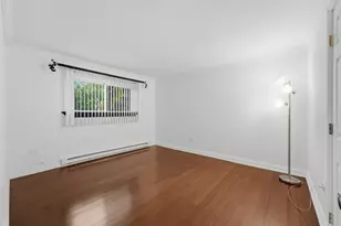 8009 Beloit Ave, Bridgeview, IL 60455 - Photo 17
