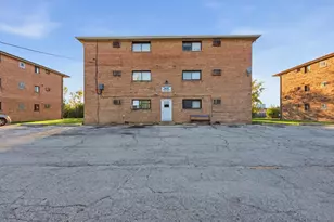 8009 Beloit Ave, Bridgeview, IL 60455 - Photo 33