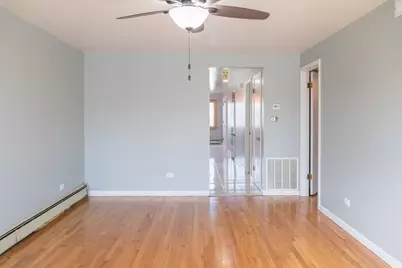 6122 W 55th Street #1, Chicago, IL 60638 - Photo 9