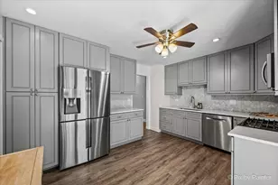 1205 E Patten Dr, Palatine, IL 60074 - Photo 9