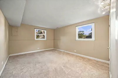 1708 N Mura Lane, Mount Prospect, IL 60056 - Photo 25