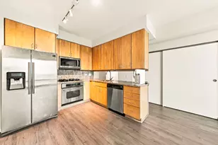 9715 Woods Dr, Skokie, IL 60077 - Photo 3
