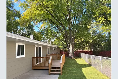 1500 Evergreen Street, Saint Charles, IL 60174 - Photo 25