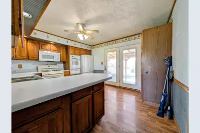 21 E Romeo Road #A, Romeoville, IL 60446 - Photo 11