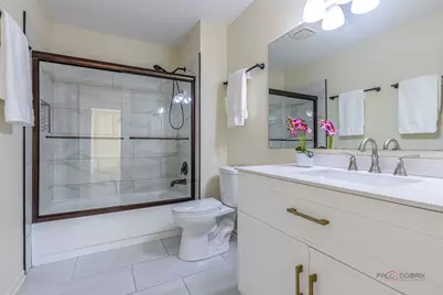 1002 Hobson Drive, Buffalo Grove, IL 60089 - Photo 25