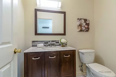 1002 Hobson Drive, Buffalo Grove, IL 60089 - Photo 19