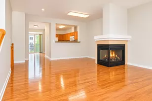 4756 N Lamon Ave, Chicago, IL 60630 - Photo 5