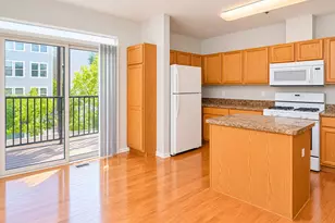 4756 N Lamon Ave, Chicago, IL 60630 - Photo 3