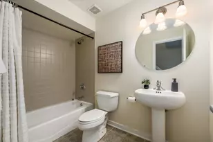 1803 N Hoyne Ave, Chicago, IL 60647 - Photo 31