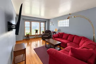 5461 N New England Ave, Chicago, IL 60656 - Photo 3