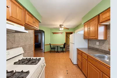 5461 N New England Avenue, Chicago, IL 60656 - Photo 5