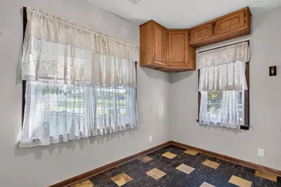 114 Winona Drive, Machesney Park, IL 61115 - Photo 5
