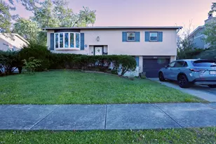 5917 Edward Dr, Oak Forest, IL 60452 - Photo 1