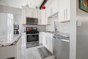 20104 Marlin Ave, Lynwood, IL 60411 - Photo 9