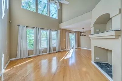 845 McKenzie Station Drive, Lisle, IL 60532 - Photo 7