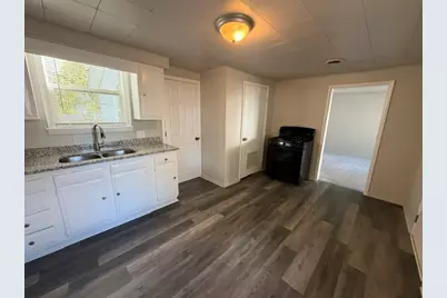 346 E Main Street #B, Braidwood, IL 60408 - Photo 5