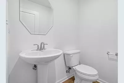 180 E Berkshire Drive, Crystal Lake, IL 60014 - Photo 11