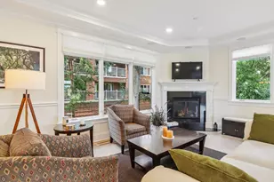 463 Summit Ave, Park Ridge, IL 60068 - Photo 5