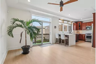 463 Summit Avenue #D, Park Ridge, IL 60068 - Photo 11