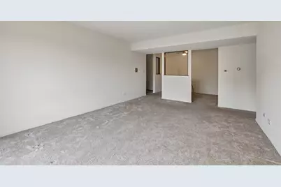 10308 Circle Drive #302, Oak Lawn, IL 60453 - Photo 3