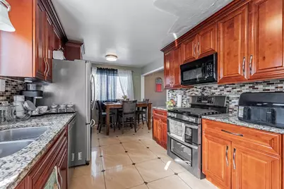 840 N Craig Place, Addison, IL 60101 - Photo 19