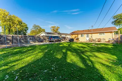 840 N Craig Place, Addison, IL 60101 - Photo 23