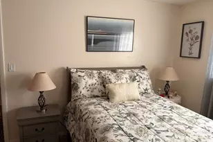 7540 N Ridge Blvd, Chicago, IL 60645 - Photo 3