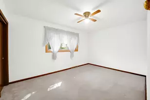 7903 W 102nd St, Palos Hills, IL 60465 - Photo 15