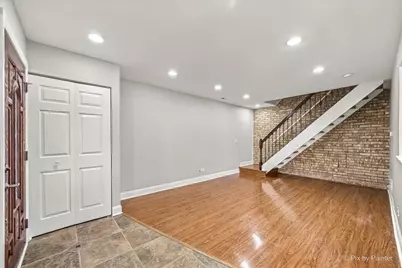 193 Thomas Court #B, Bartlett, IL 60103 - Photo 3