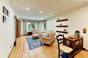 1216 E Mayfair Rd, Arlington Heights, IL 60004 - Photo 3