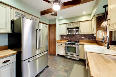 1216 E Mayfair Road, Arlington Heights, IL 60004 - Photo 9