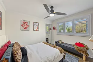 7058 W 63rd Pl, Chicago, IL 60638 - Photo 15