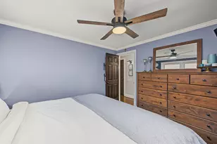 7058 W 63rd Pl, Chicago, IL 60638 - Photo 13