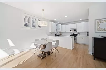 3939 N Greenview Avenue #GN, Chicago, IL 60613 - Photo 9