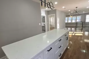 12128 S Yale Ave, Chicago, IL 60628 - Photo 17