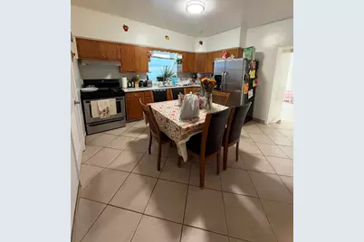 5801 W 16th Street #2R, Cicero, IL 60804 - Photo 3