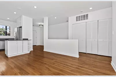 4023 S Calumet Avenue #2N, Chicago, IL 60653 - Photo 9